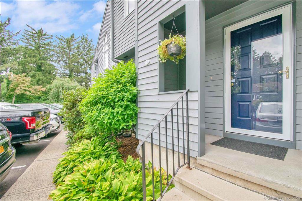 81 Wolfpit Avenue - Photo 1