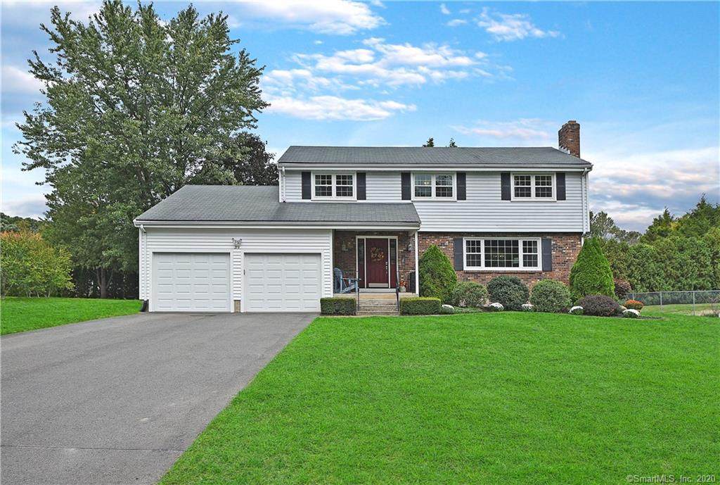 39 Lindsay Lane - Photo 1