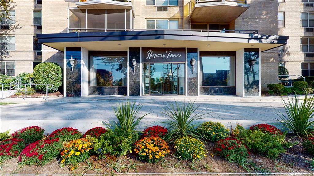 1 Strawberry Hill Court - Photo 1