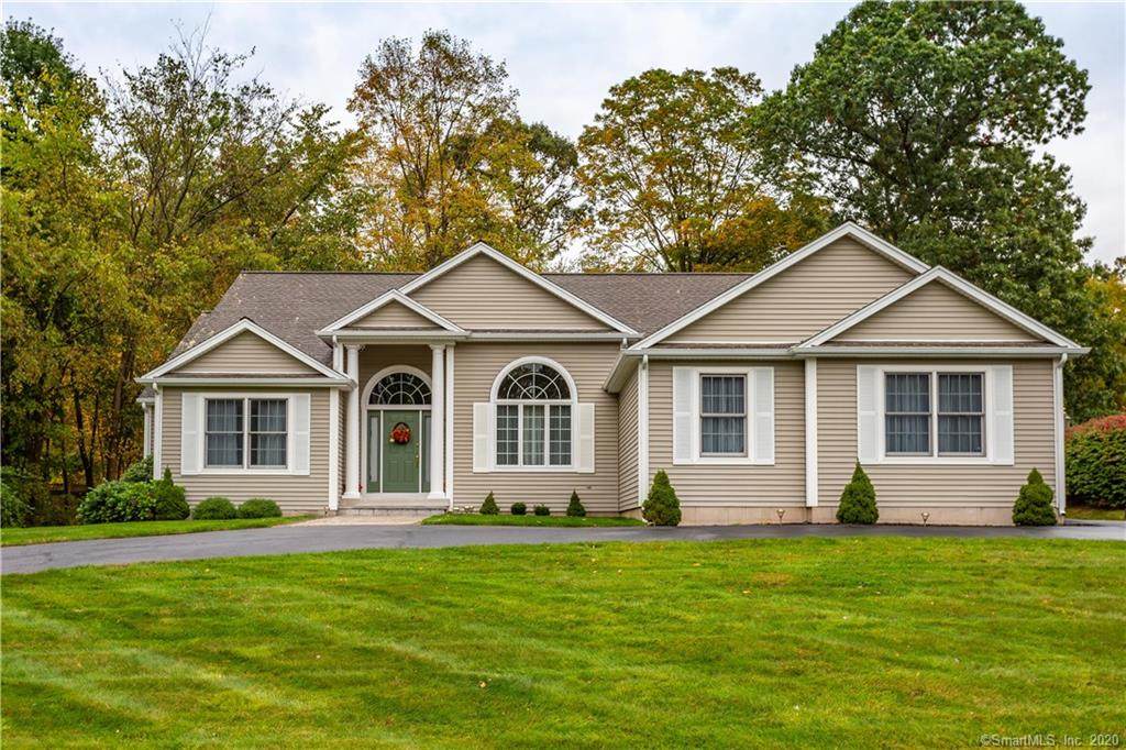 389 Wedgewood Road - Photo 1
