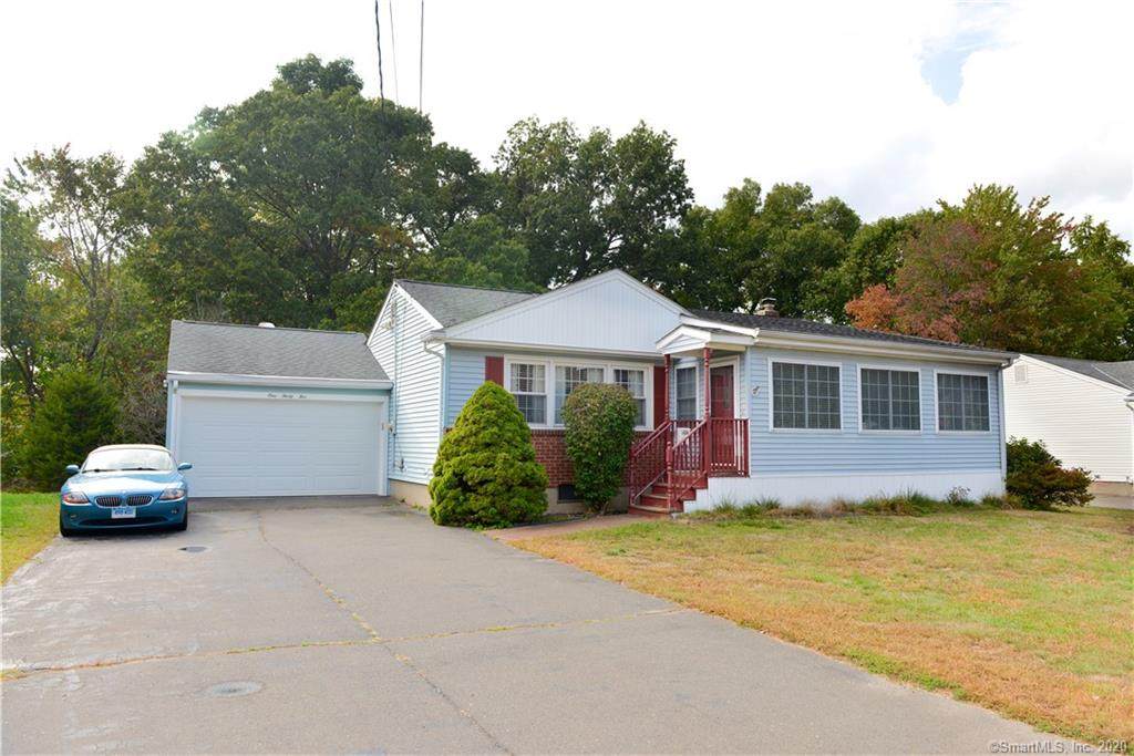 135 Anthony Drive - Photo 1