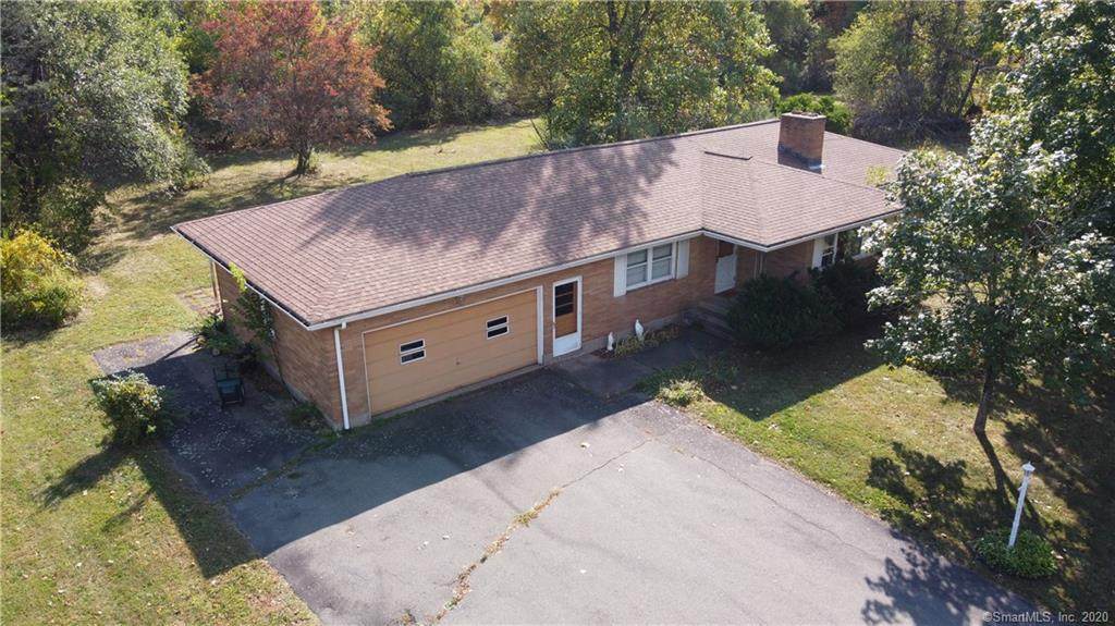 836 Middle Street - Photo 1