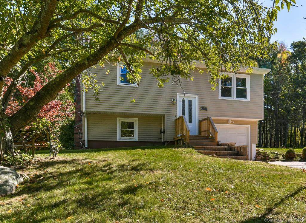 40 Tanglewood Lane - Photo 1