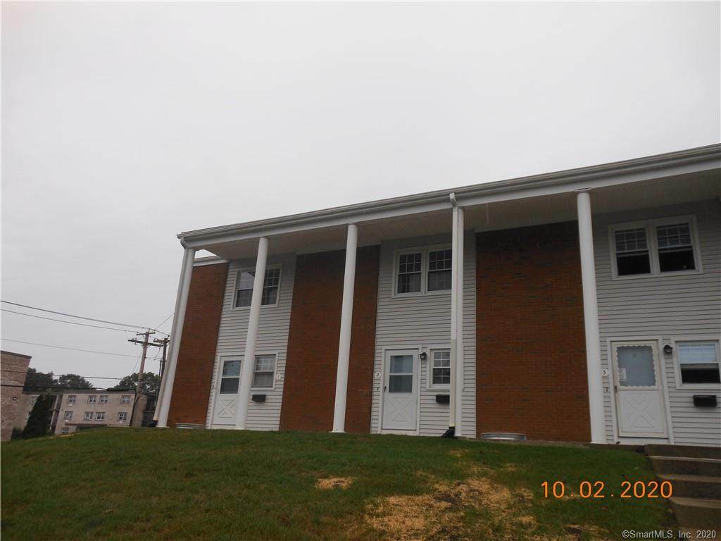 133 Seemans Lane - Photo 1