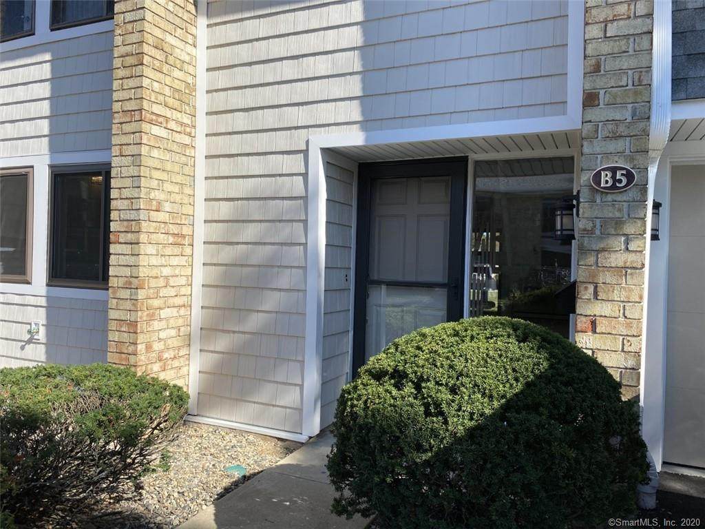 199 Gregory Boulevard - Photo 1
