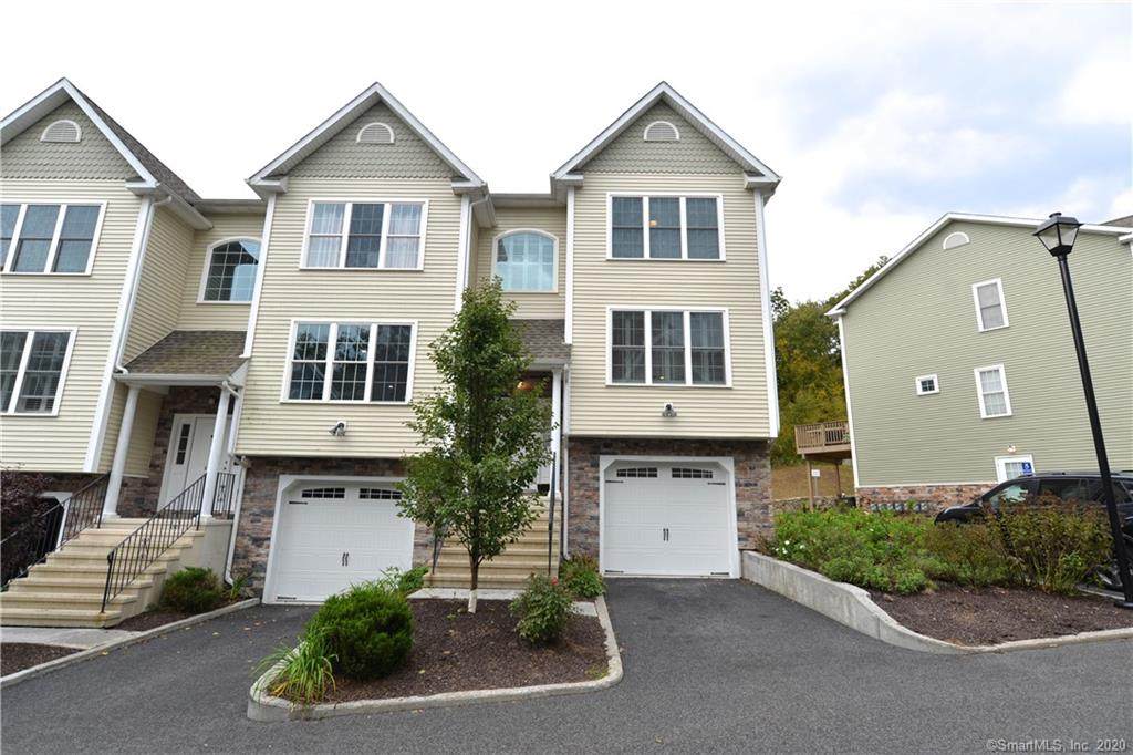 12 Short Oak Drive - Photo 1