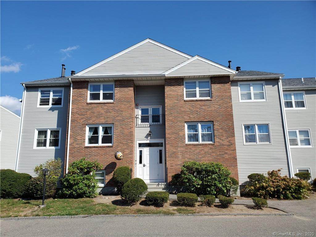 61 Carriage Drive - Photo 1