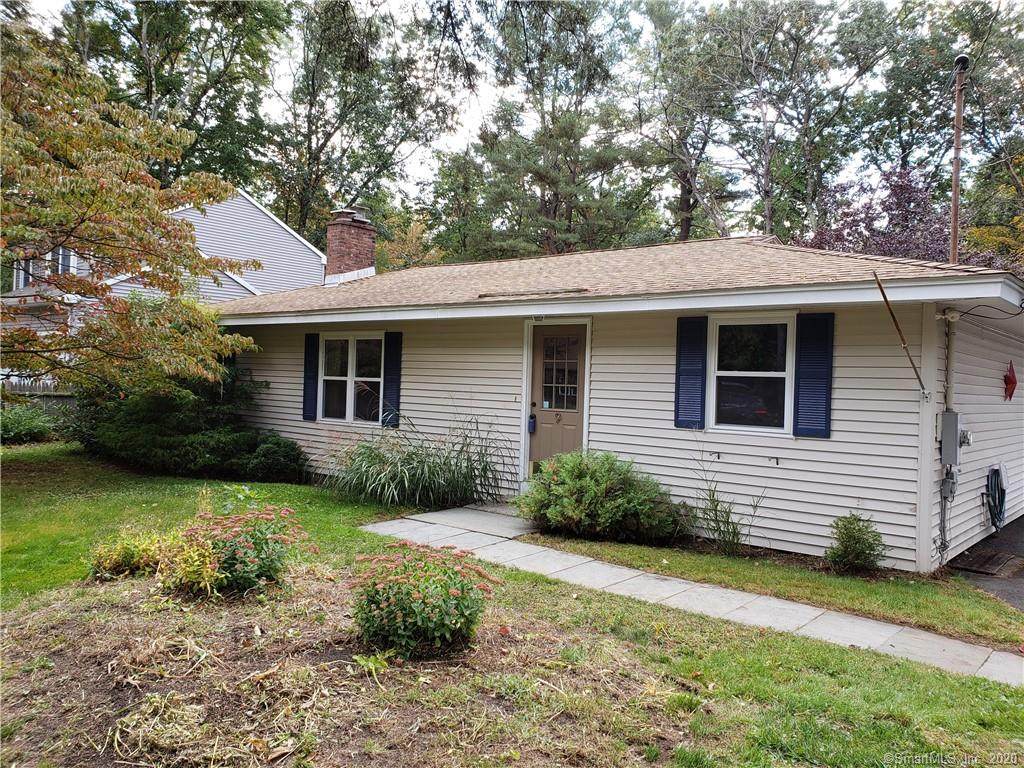 9 Pine Drive - Photo 1