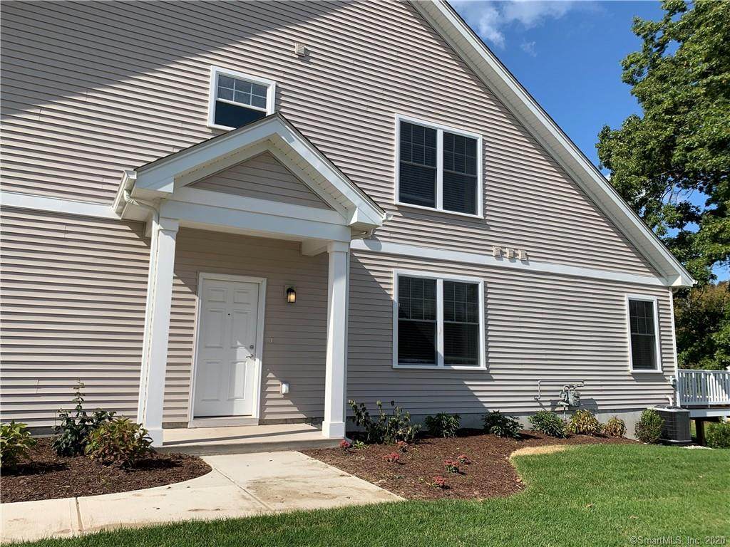 197 Privilege Road - Photo 1