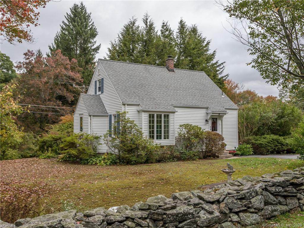 7 Litchfield Road - Photo 1