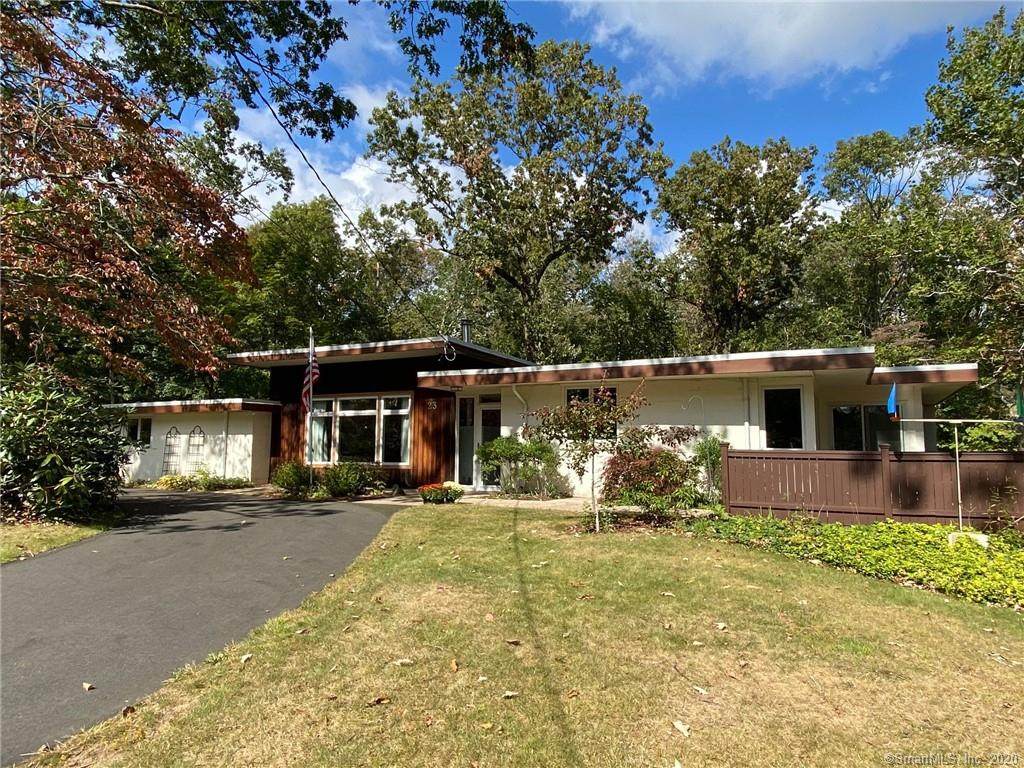 23 Dogwood Road - Photo 1