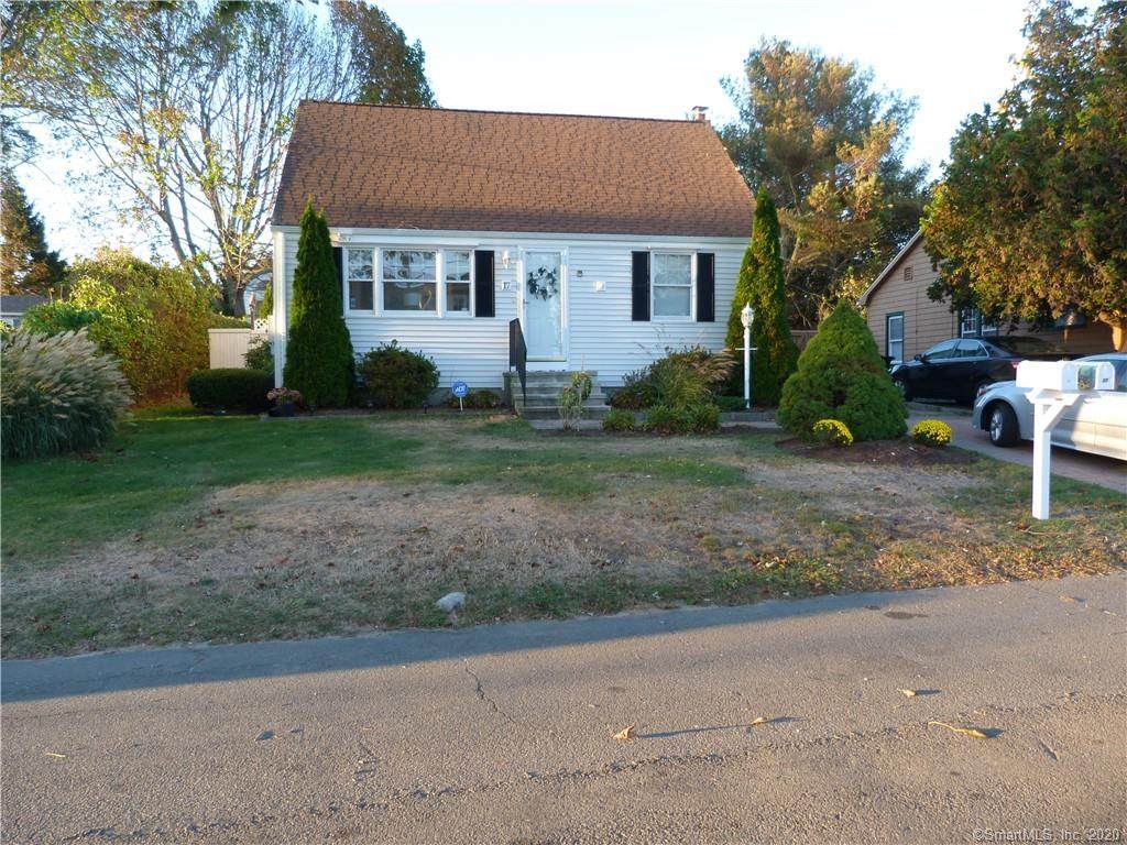 17 South Parkway - Photo 1