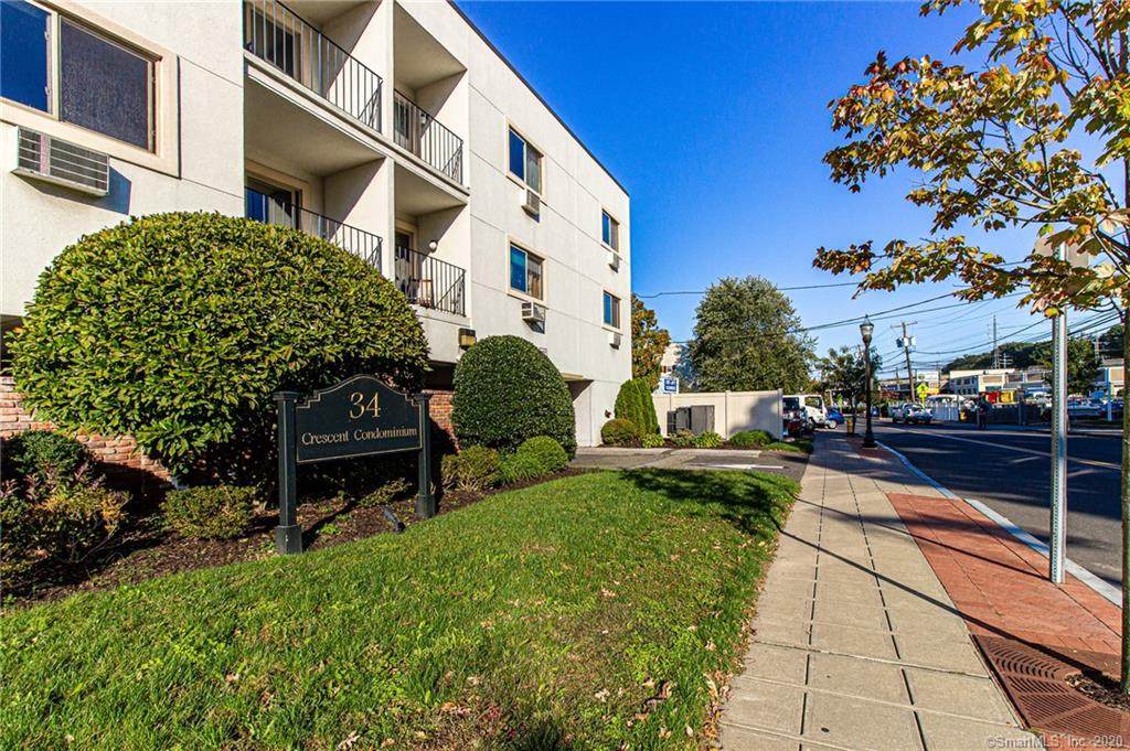 34 Crescent Street - Photo 1