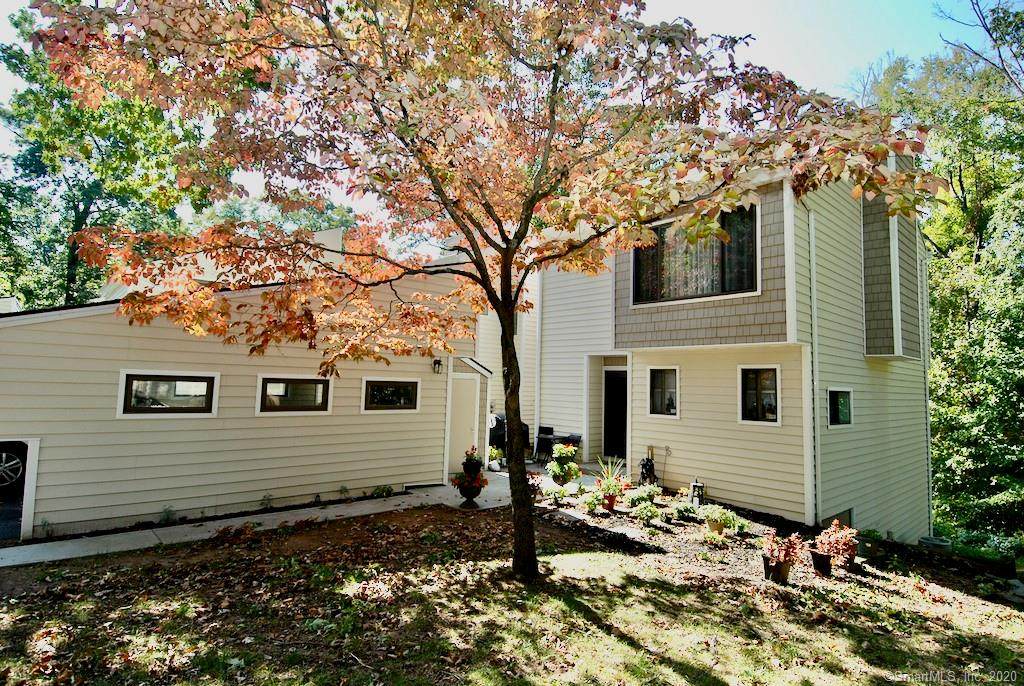 15 Currier Way - Photo 1