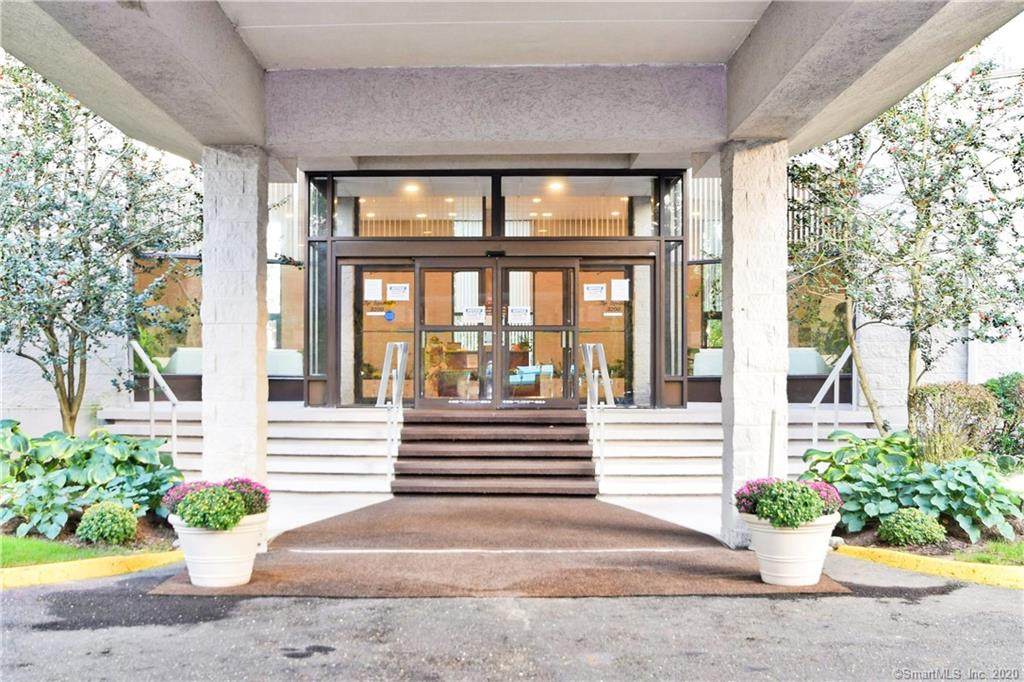 3200 Park Avenue - Photo 1