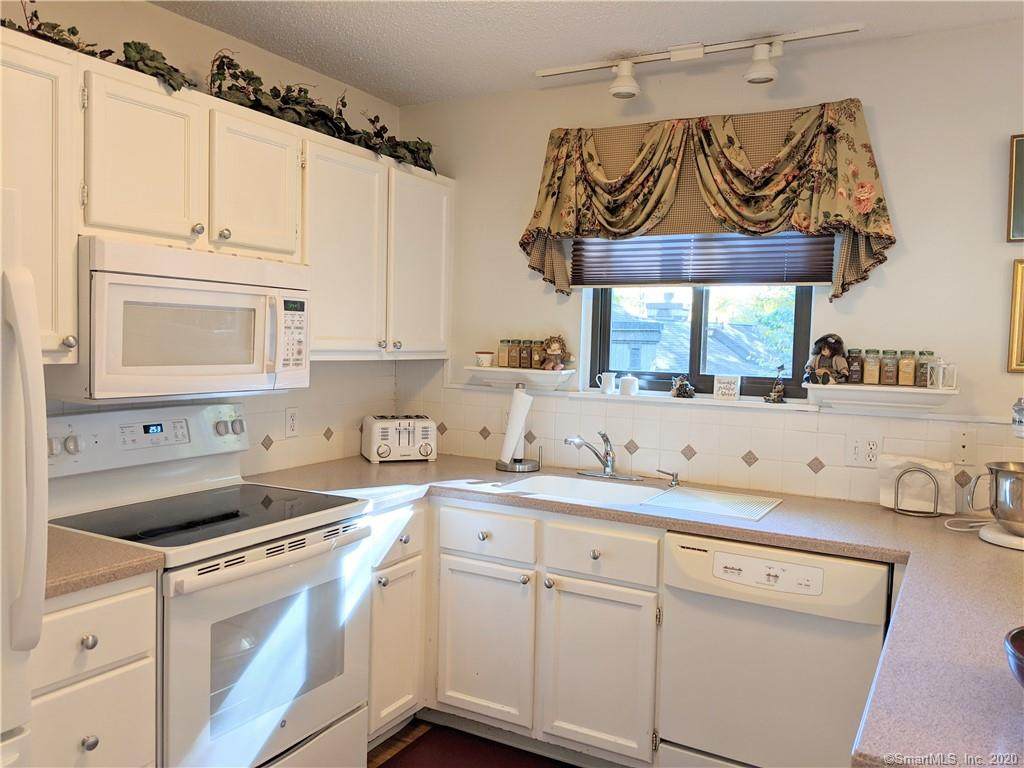 1021 Heritage Village - Photo 1