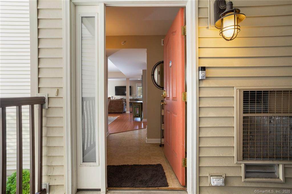 3250 Fairfield Avenue - Photo 1