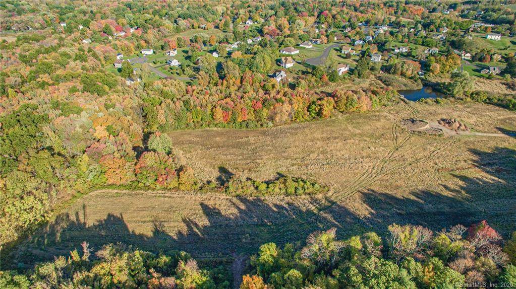 1 Ryefield Hollow Drive - Photo 1