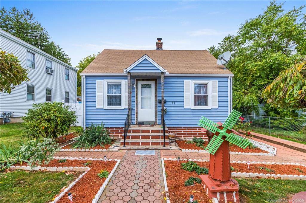 82 Linden Street - Photo 1