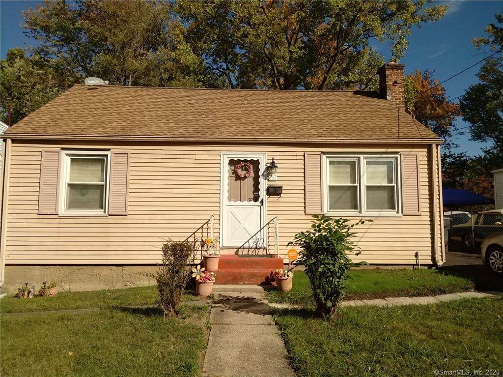 254 Saybrooke Street - Photo 1