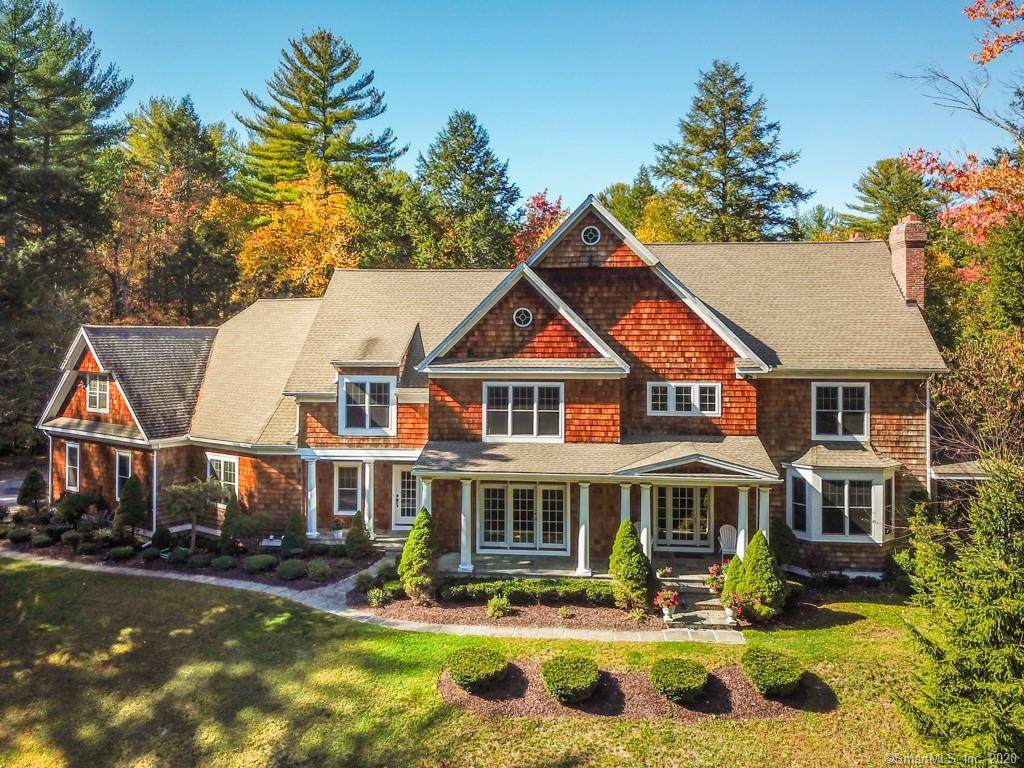 679 Litchfield Turnpike - Photo 1
