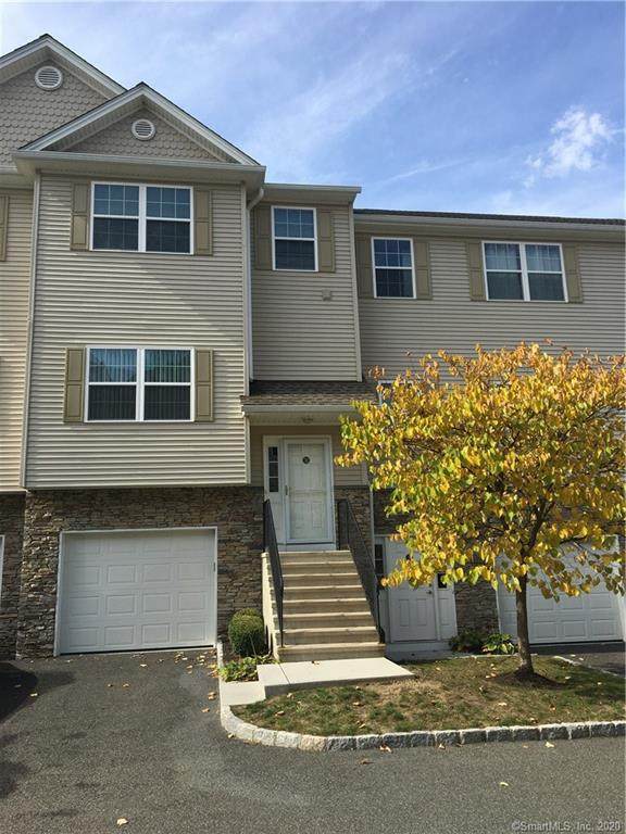 32 Riverview Court - Photo 1