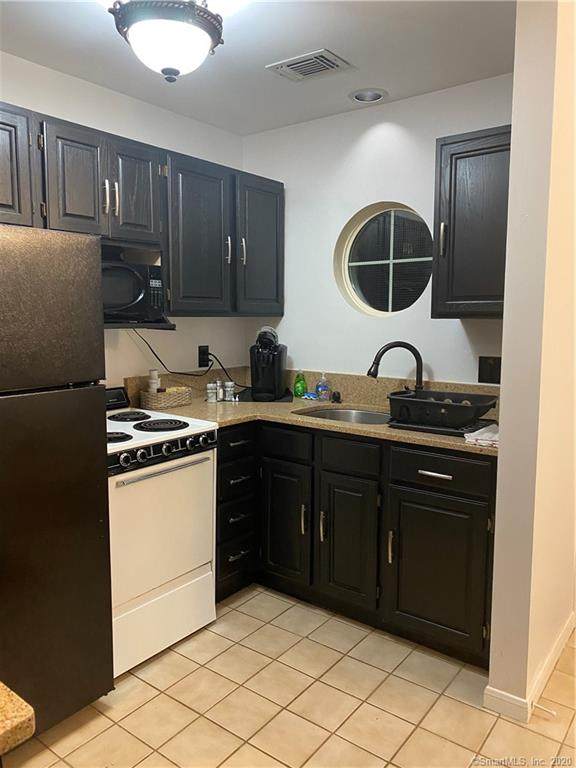 1822 Old Pond Lane - Photo 1
