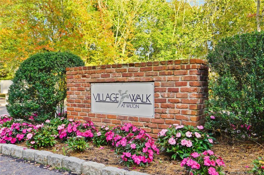 26 Village Walk - Photo 1