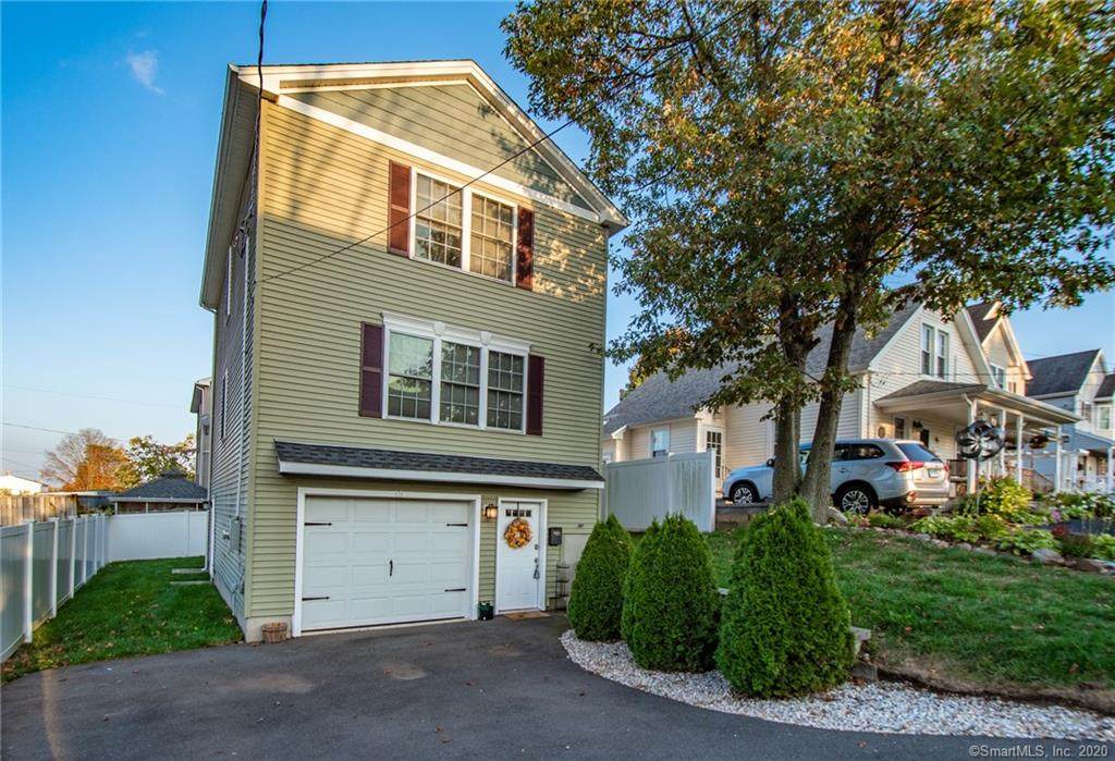 15 Bishop Street - Photo 1