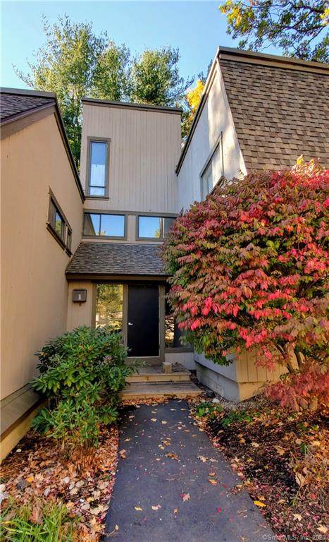 44 Great Meadow Lane - Photo 1