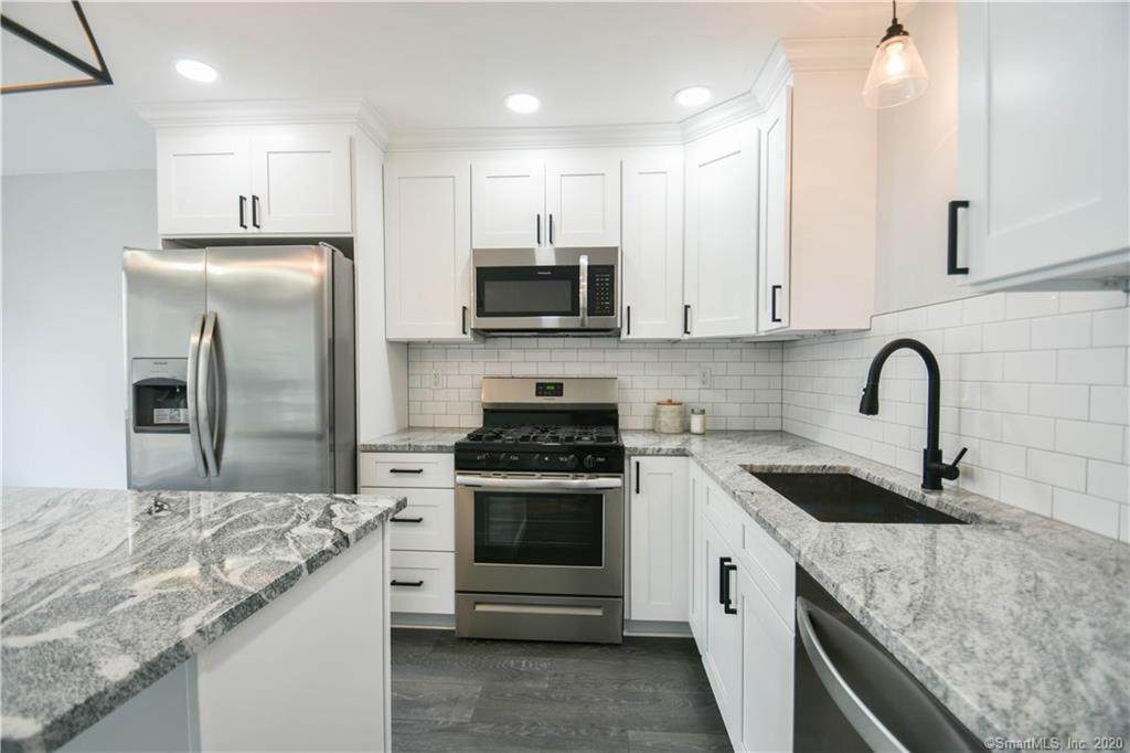 375 Captain Thomas Boulevard - Photo 1