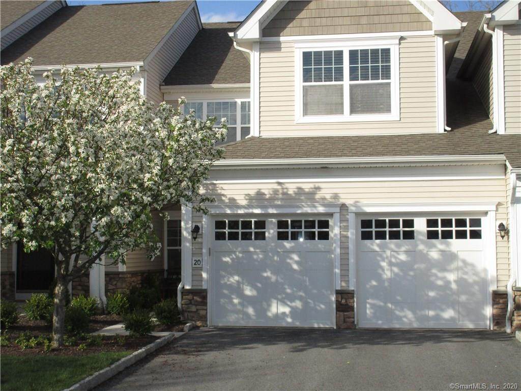 20 Wildwood Circle - Photo 1