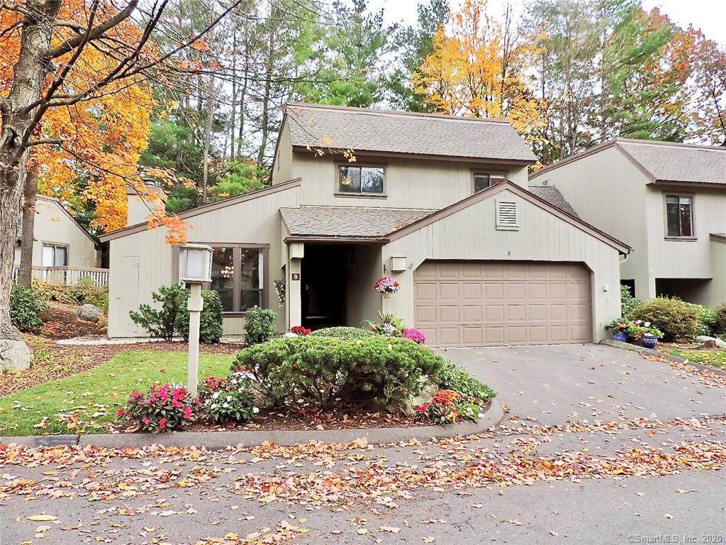 8 Applewood Lane - Photo 1