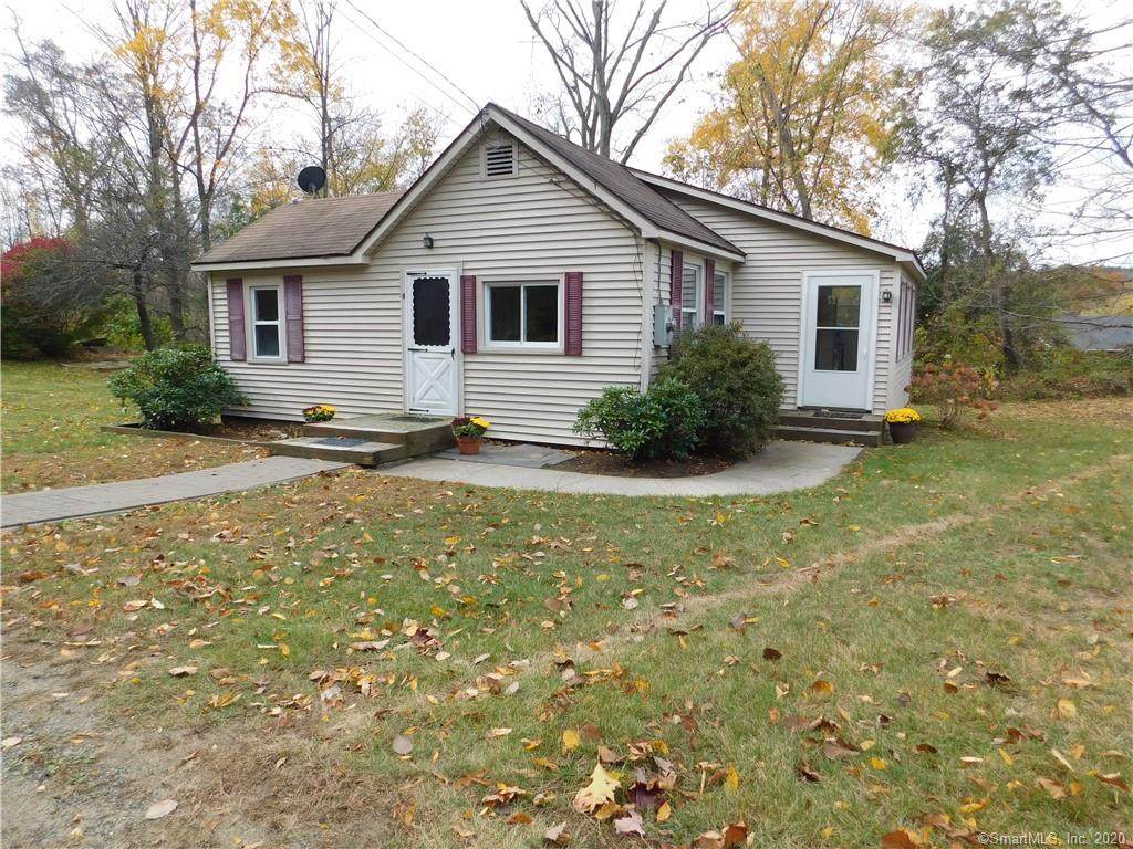 8 Terry Lane - Photo 1