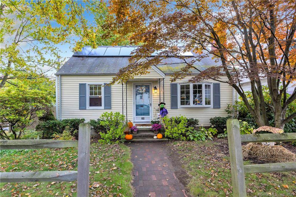 206 Fairview Avenue - Photo 1