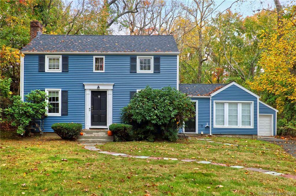 141 Cedarhurst Lane - Photo 1