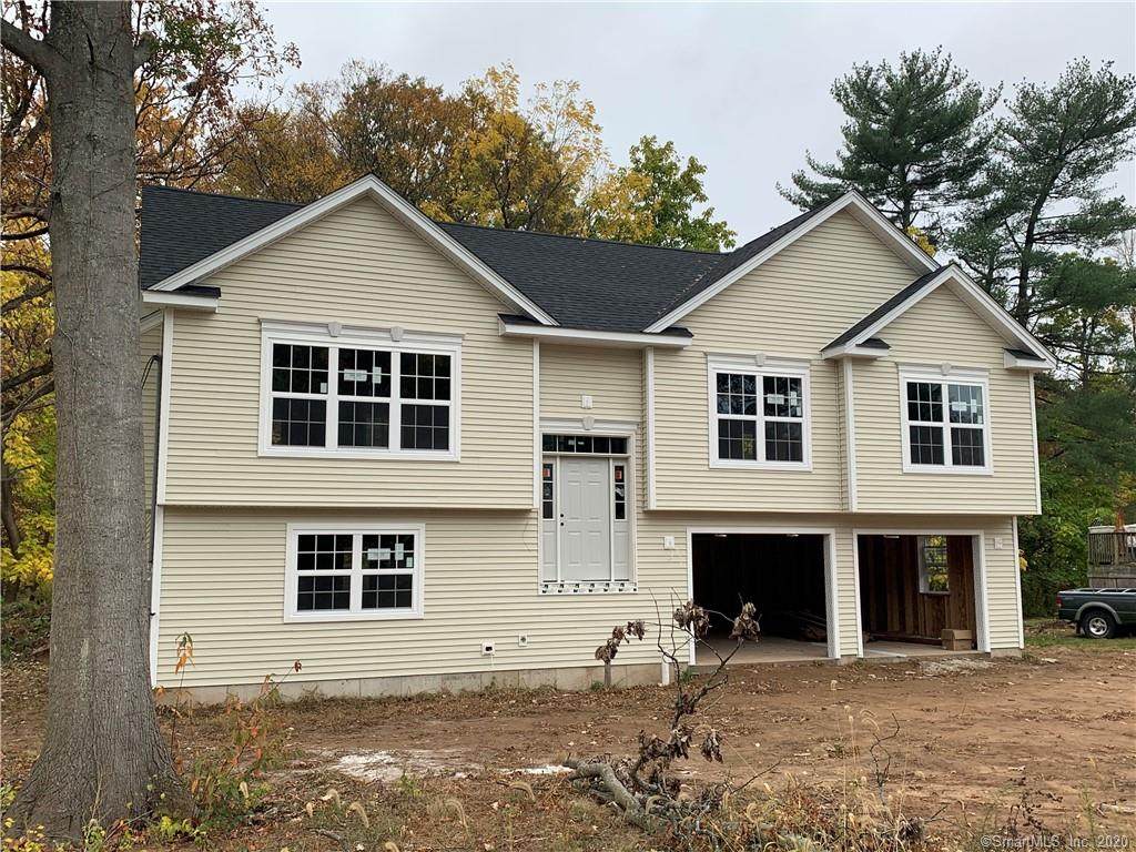 32 Commonwealth Avenue - Photo 1