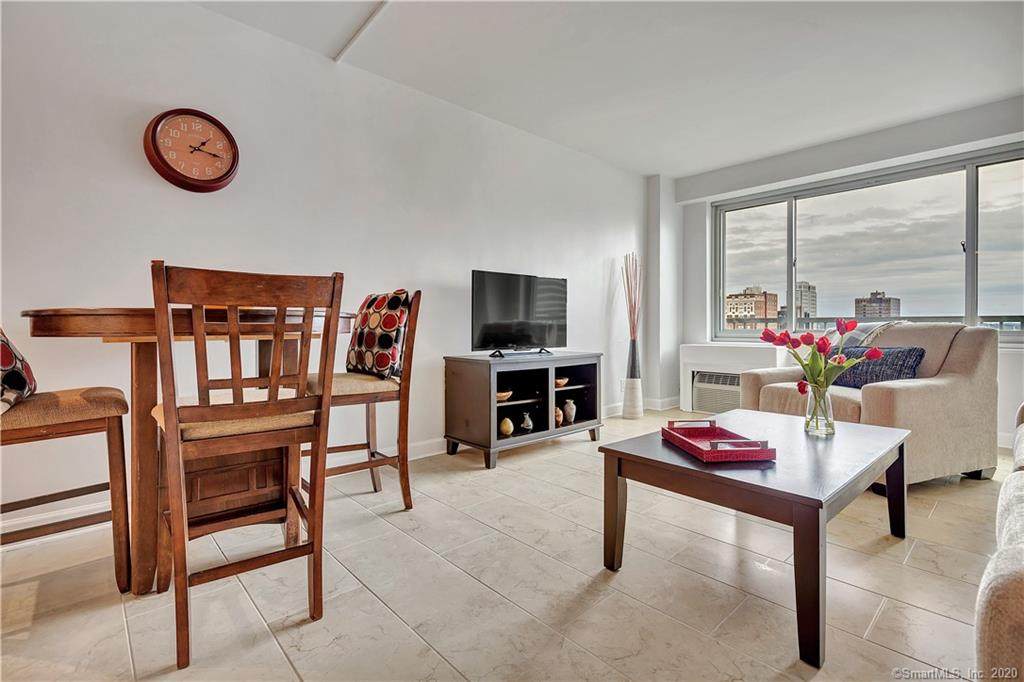 100 York Street - Photo 1