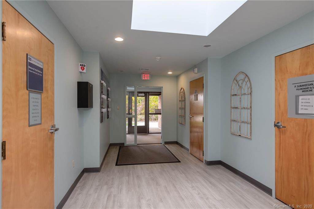 346 Pomfret Street - Photo 1
