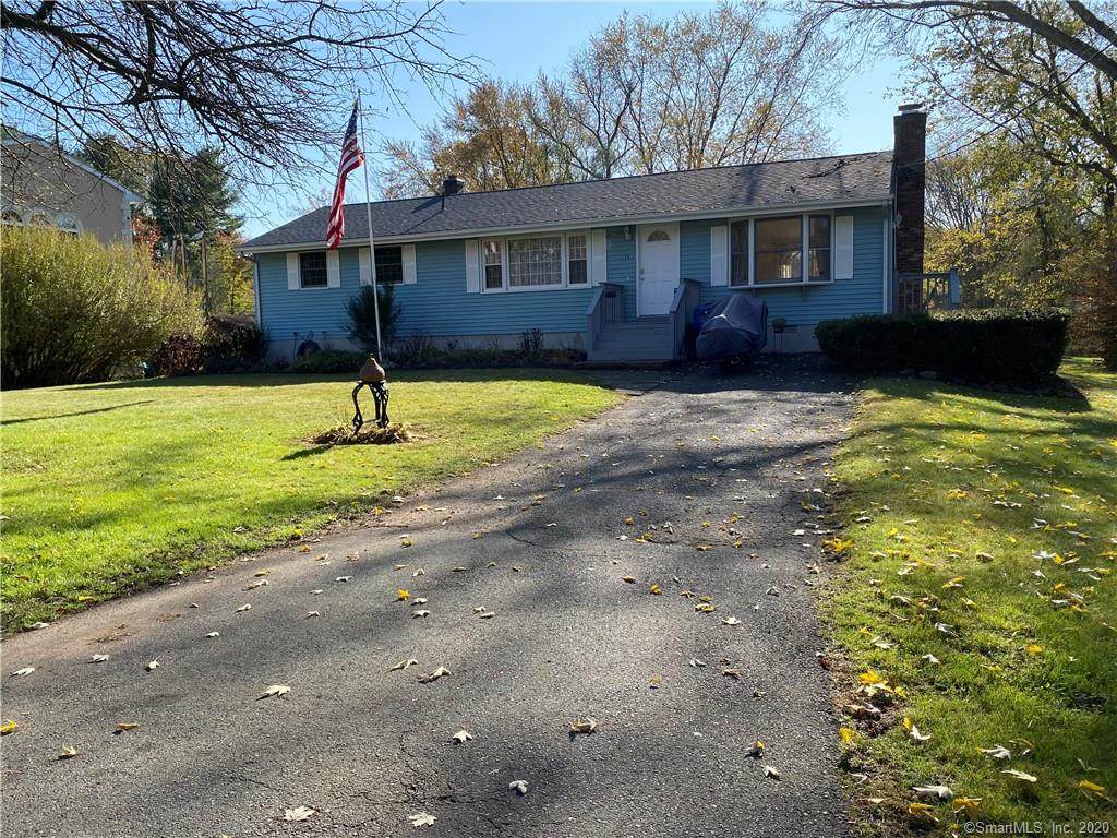 13 Circle Drive - Photo 1