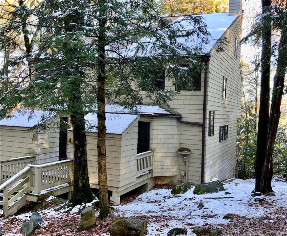 19 Evergreen Road - Photo 1