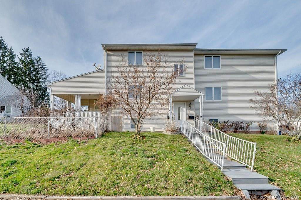 67 Roosevelt Street - Photo 1
