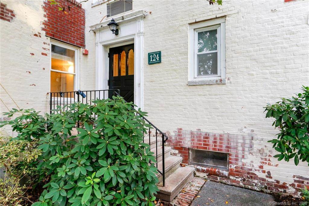 124 Woodside Green - Photo 1