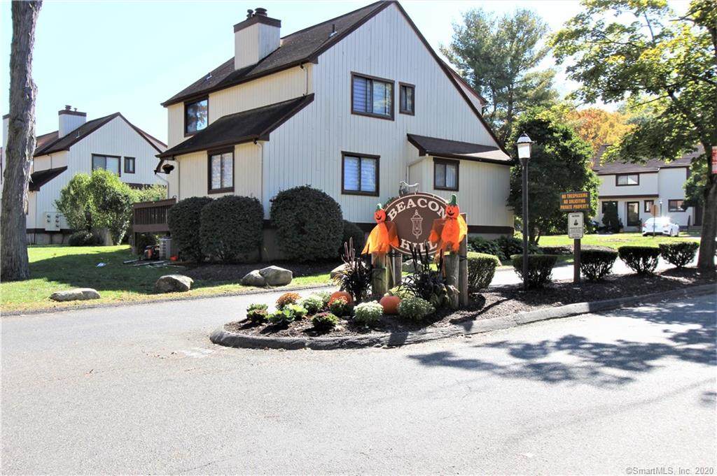 175 Beacon Hill Common - Photo 1