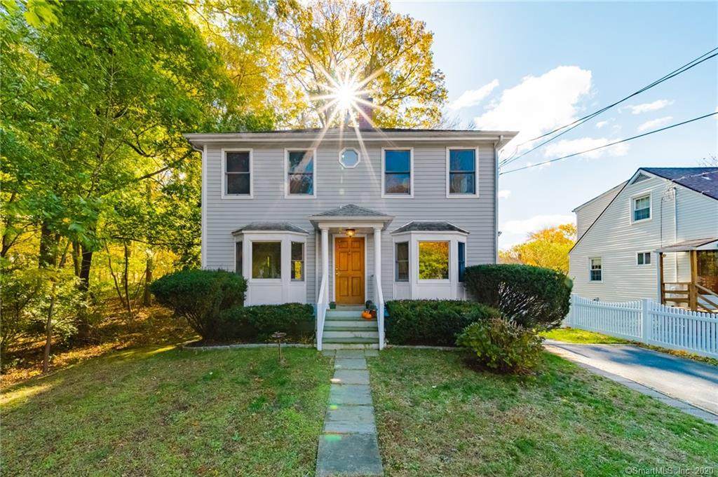 62 Hecker Avenue - Photo 1