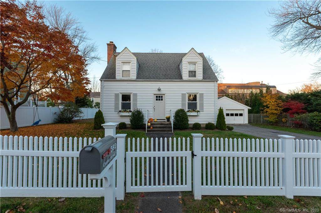 592 Center Street - Photo 1