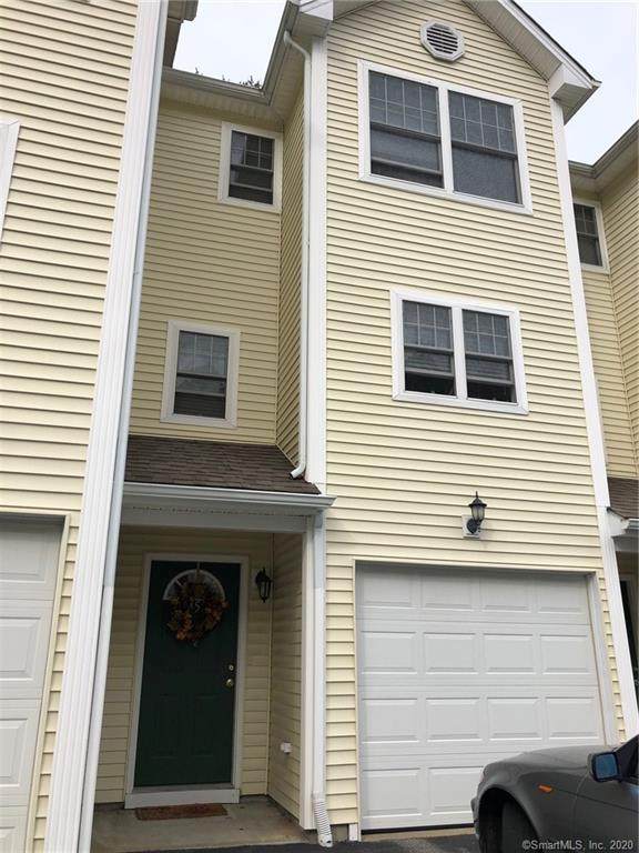 527 Thames Street - Photo 1
