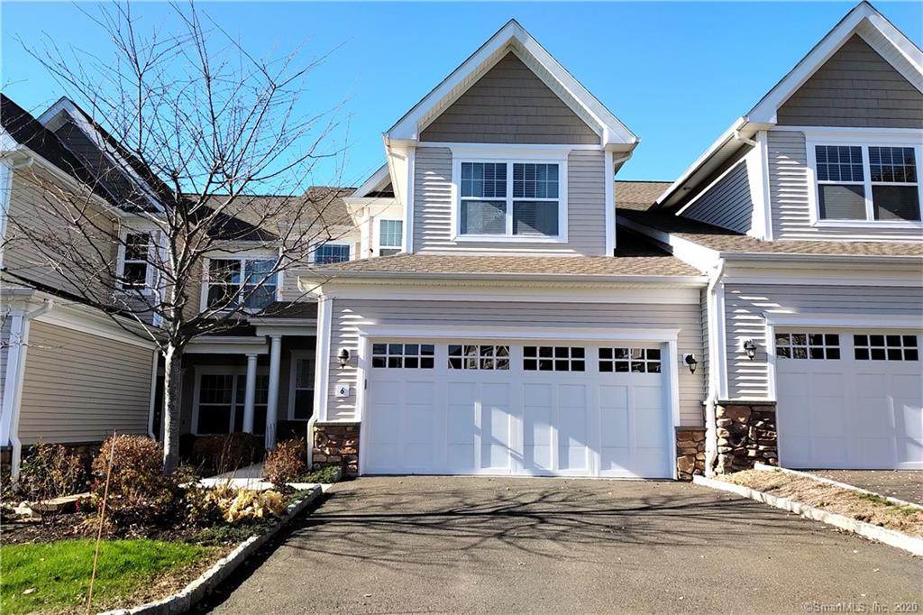 6 Lockwood Circle - Photo 1