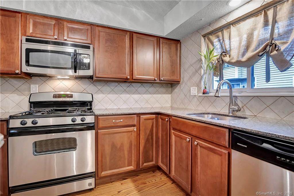 29 Monticello Drive - Photo 1