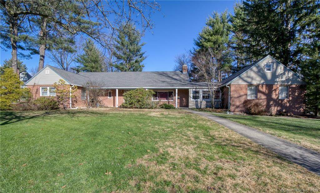 24 Kenwood Circle - Photo 1
